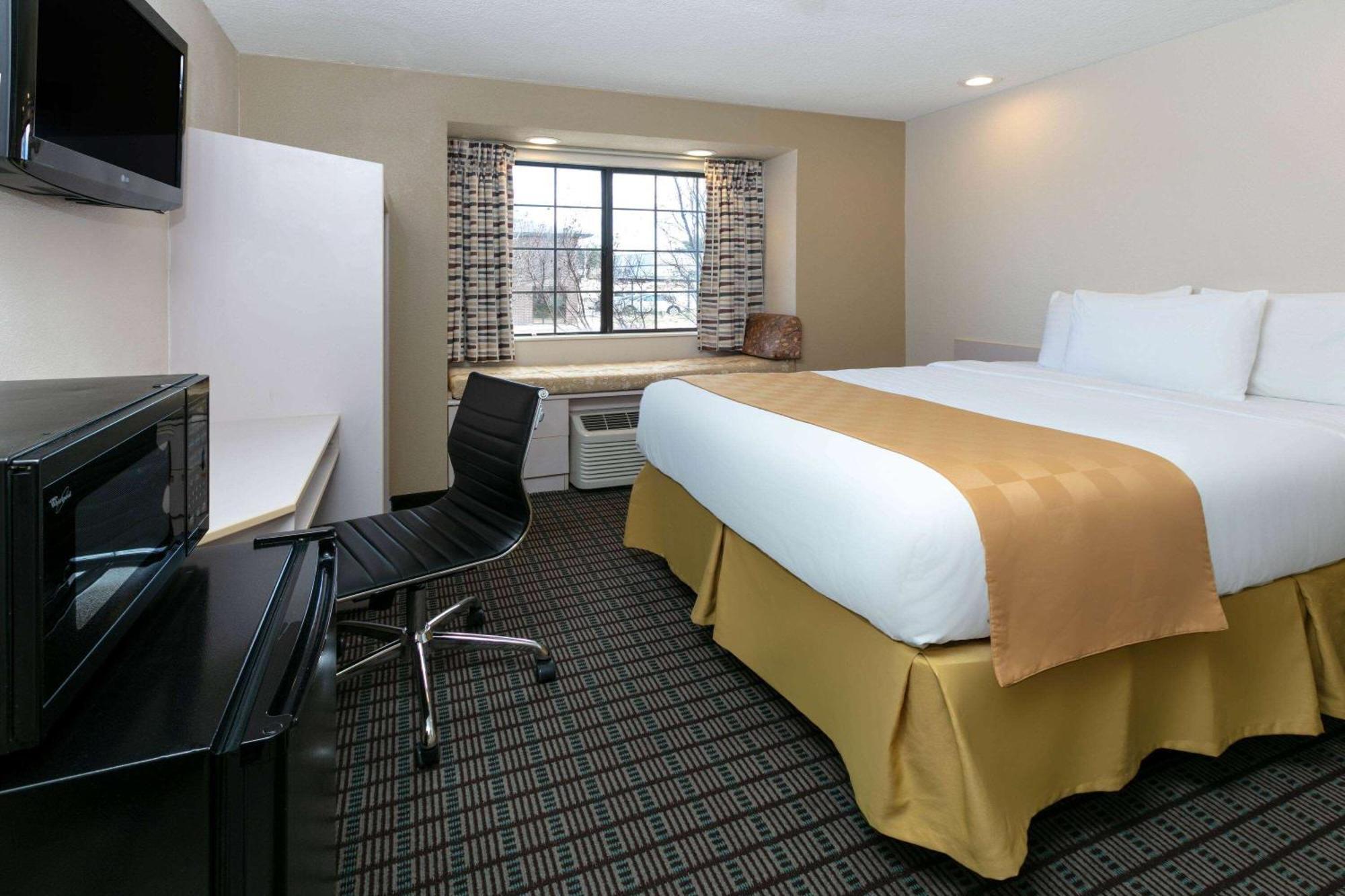 Travelodge By Wyndham Arlington/Dallas Area Eksteriør bilde