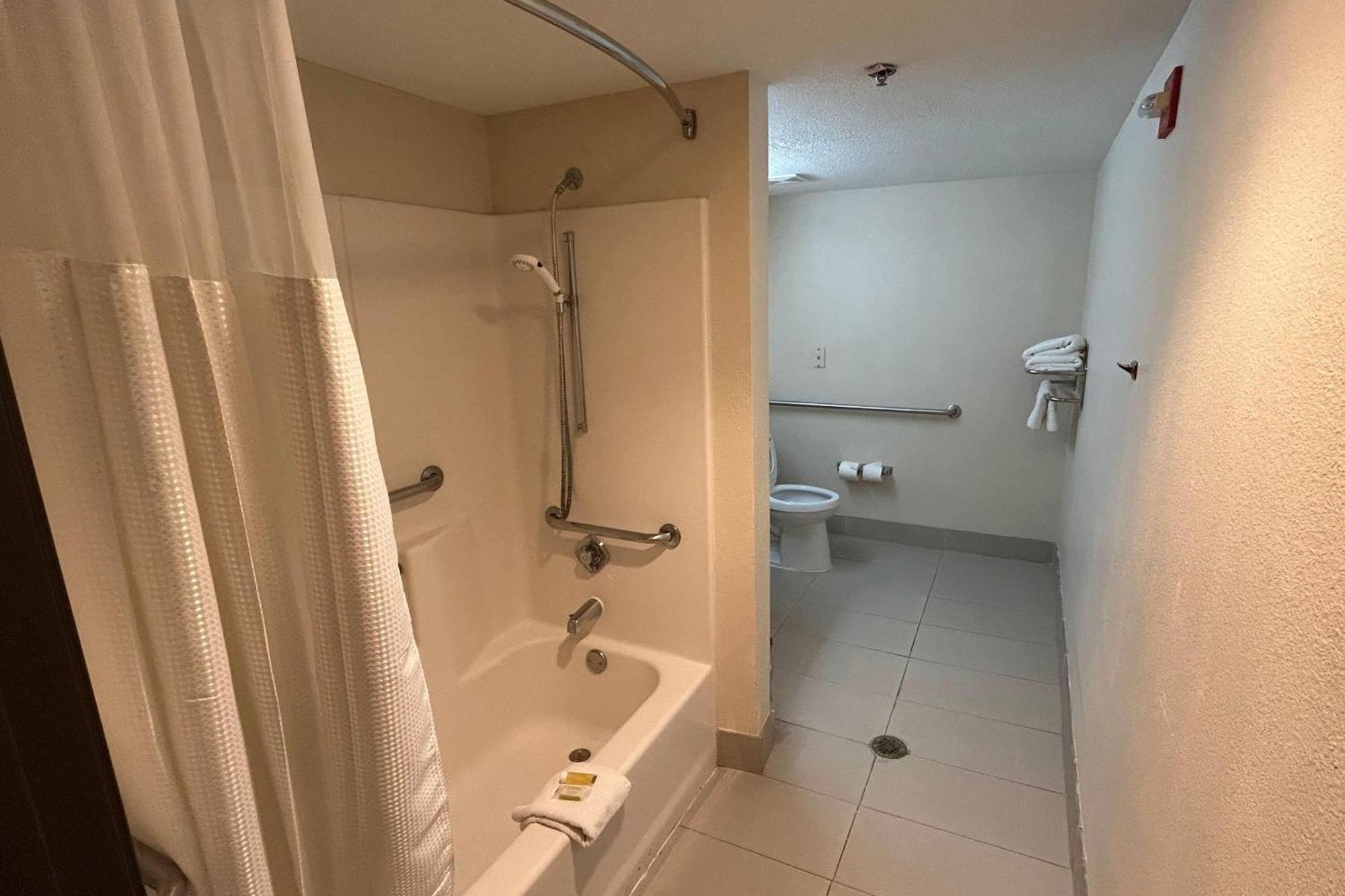 Travelodge By Wyndham Arlington/Dallas Area Eksteriør bilde